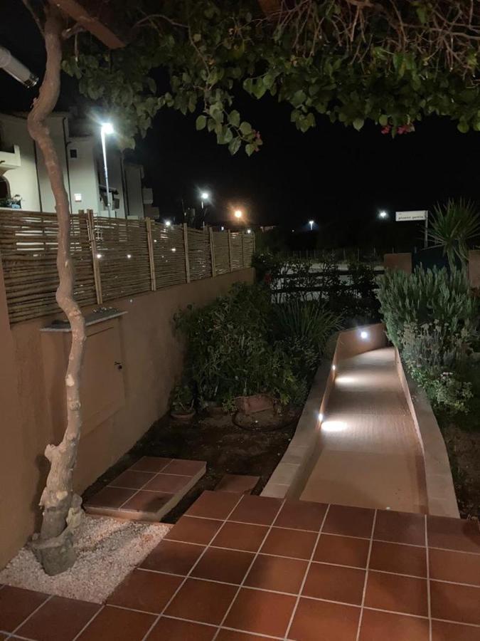 Appartement Bilocale Con Giardino Olbia Mare Extérieur photo